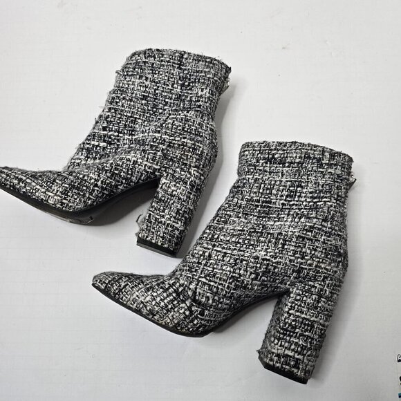 Jessica Simpson Black and White Tweed Fabric Ankle Booties size 7 - Picture 4 of 9